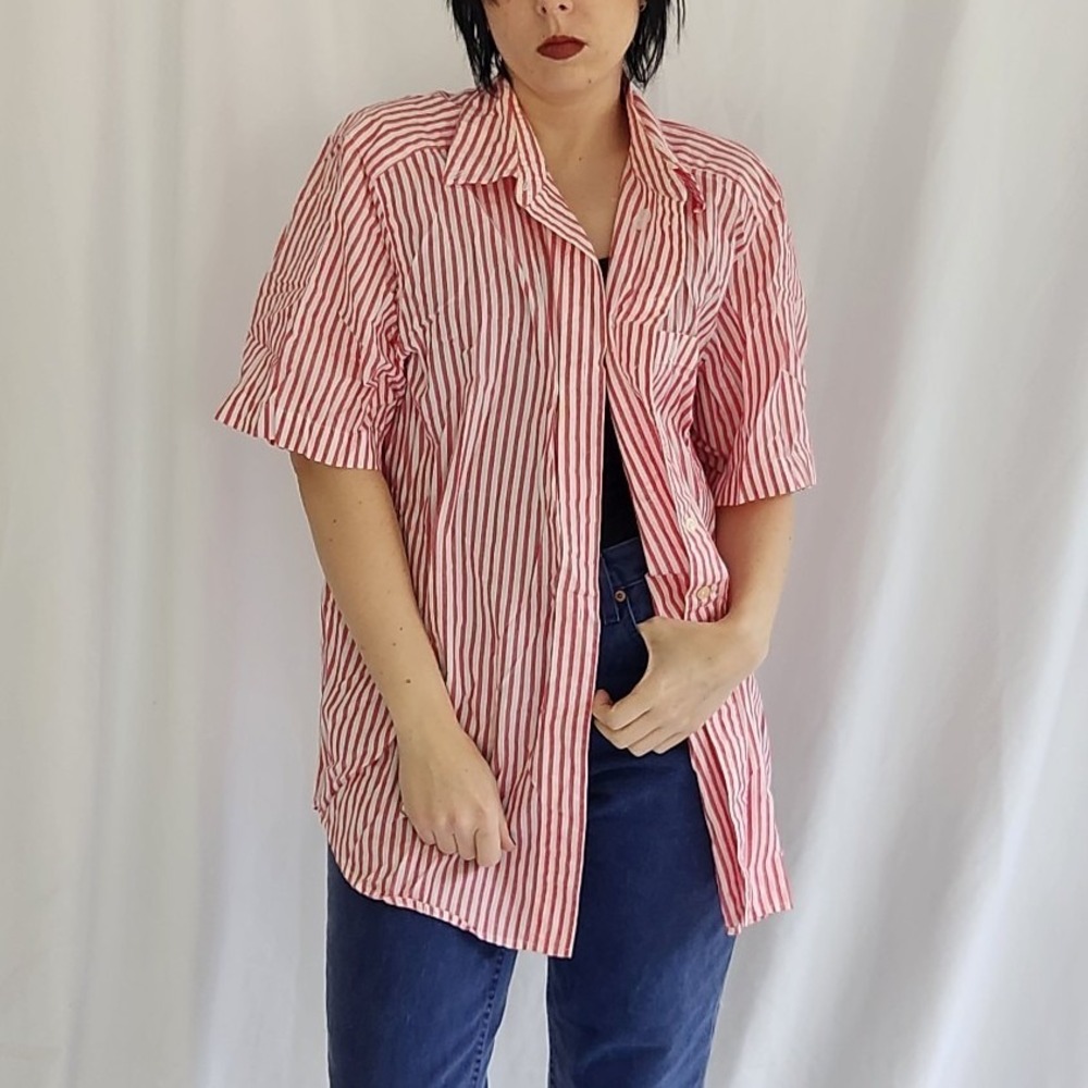 90s Pink and White Striped 100% Cotton Short Sleeve Button Down
